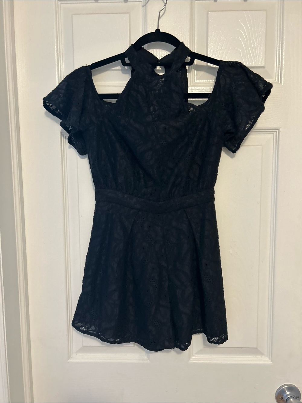 BCBC generation lace open shoulder romper.